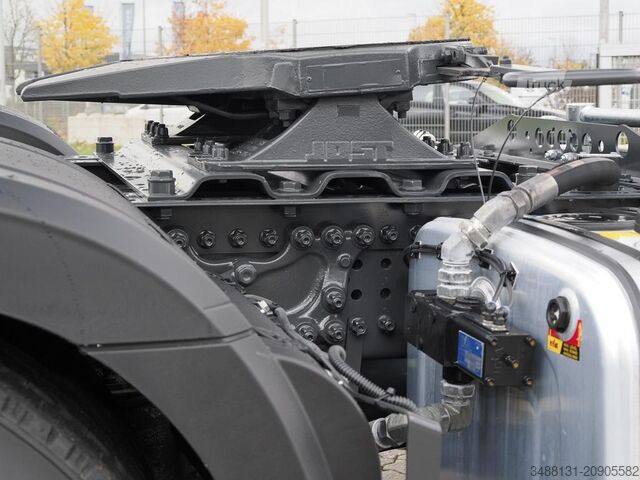 Standard dragbil Mercedes-Benz Arocs 1846 LS LED KlimaA Navi AUT Luft NA Kam.