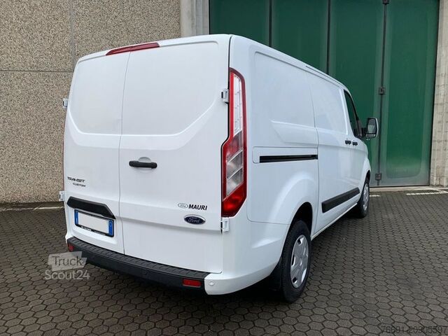 Furgone Ford Custom 280 Van L1 - Euro 6 Km: 111.500