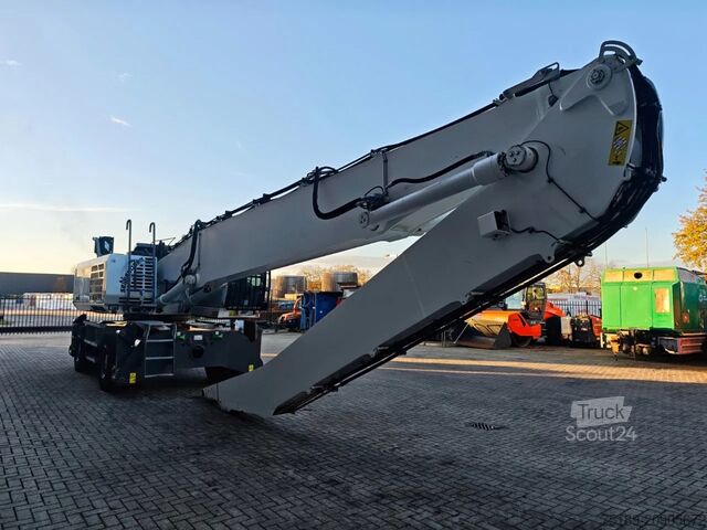 Maszyna do przenoszenia materiałów Sennebogen 830 E K17