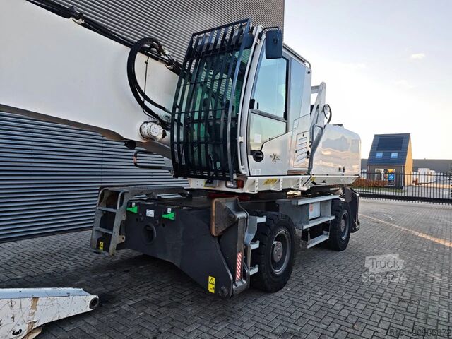 Maszyna do przenoszenia materiałów Sennebogen 830 E K17