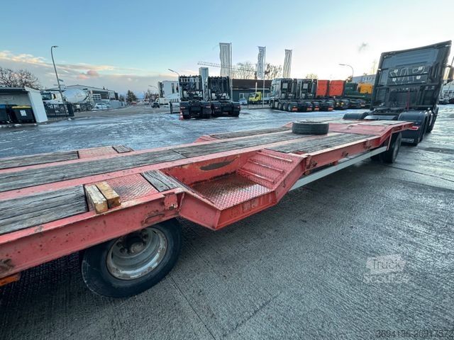 Remorque porte-engins surbaissée GOLDHOFER TU3 24/80 Radmulde