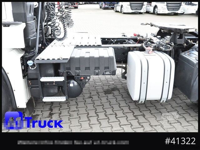 Tracteur routier standard MAN TGX 18,460, 2 Kreis Hydraulik,