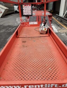 Lift cu foarfeca Skyjack SJ III 3220 Elektro 8,10 m