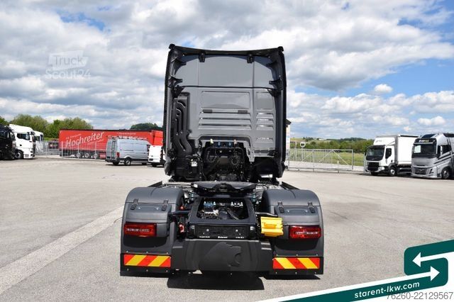 Štandardný ťahač MAN MAN TGX 18.560 LL, GX-Fahrerhaus, Retarder, Navi