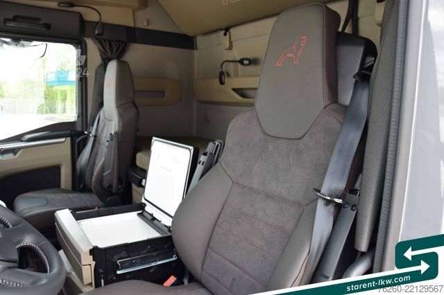 Štandardný ťahač MAN MAN TGX 18.560 LL, GX-Fahrerhaus, Retarder, Navi