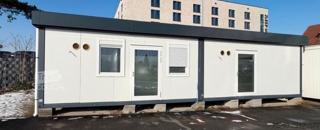 Camion à usage spécial  Laborcontainer Pflege und Behandlung container
