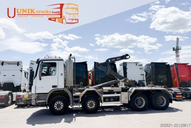 شاحنة قلّابة بذراع تحميل متحرك MERCEDES-BENZ Actros 3248 8x4 Abroller