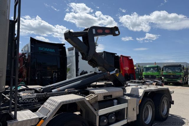 شاحنة قلّابة بذراع تحميل متحرك MERCEDES-BENZ Actros 3248 8x4 Abroller