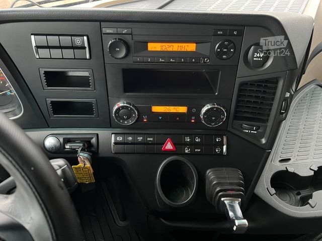 Tūrinis vilkikas MERCEDES-BENZ Actros 1845 Euro6 4x2 Voll-Luft