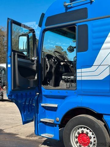 Tentinė platforma sunkvežimis MAN TGX 26.440 6x2 BL Plane & Retarder /EDSCHA