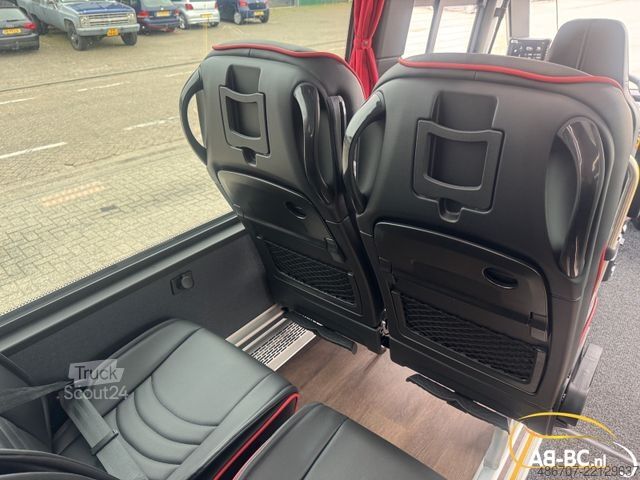 Minibus IVECO Rosero First Touring Electra, Reichweite 336 km