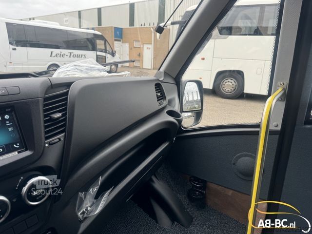 Minibus IVECO Rosero First Touring Electra, Reichweite 336 km