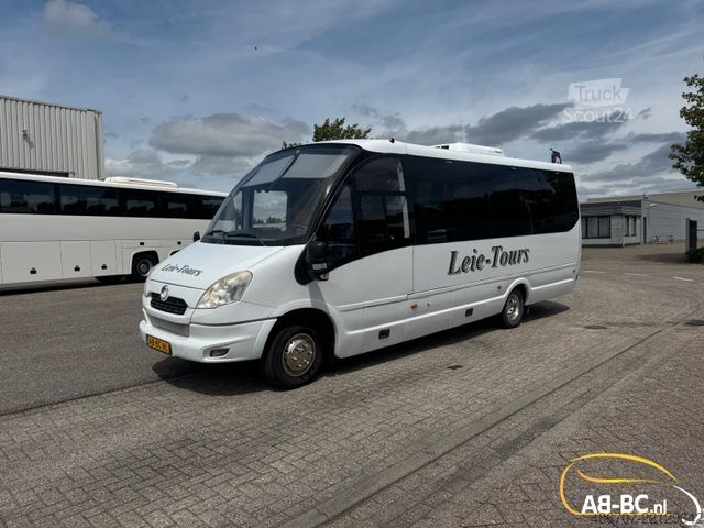 Minibussi IVECO Rosero First, 31 Sitze, Euro 5