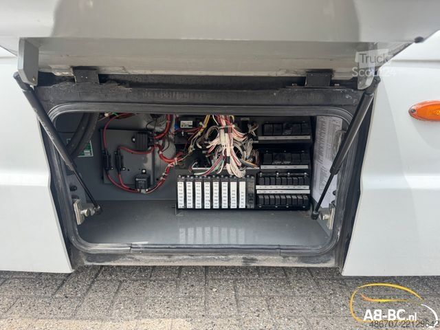 Minibussi IVECO Rosero First, 31 Sitze, Euro 5