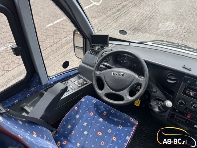 Minibussi IVECO Rosero First, 31 Sitze, Euro 5
