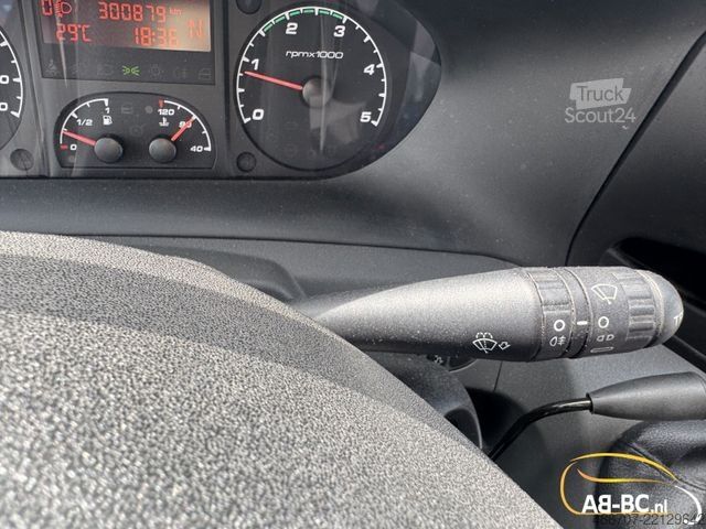 Minibussi IVECO Rosero First, 31 Sitze, Euro 5