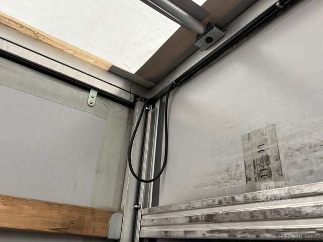 Gardinsidad skåpbil RENAULT Master 165 L 3 H 3 Topsleeper Standhezung