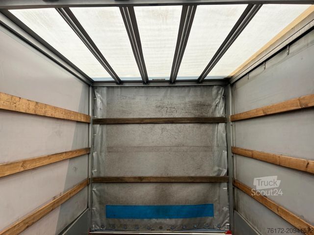 Gardinsidad skåpbil RENAULT Master 165 L 3 H 3 Topsleeper Standhezung