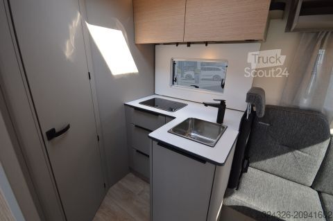 Teilintegriertes Wohnmobil Bürstner Campeo TD 590 Automatik*Dieselheizung