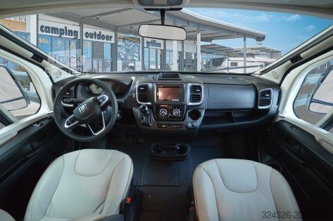 Teilintegriertes Wohnmobil Bürstner B66 TD 690 G Automatik*RFK