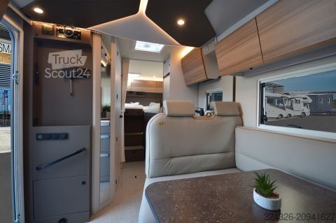 Teilintegriertes Wohnmobil Bürstner B66 TD 690 G Automatik*RFK