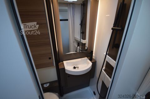 Teilintegriertes Wohnmobil Bürstner B66 TD 690 G Automatik*RFK