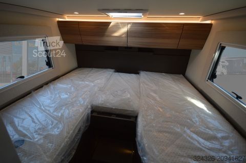 Teilintegriertes Wohnmobil Bürstner B66 TD 690 G Automatik*RFK