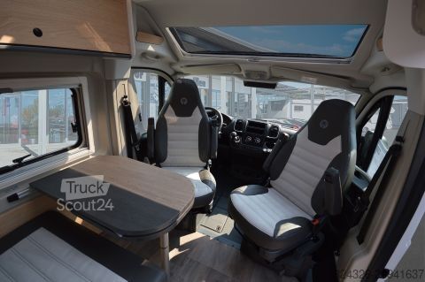 Asuntoauto Sunlight Camper Van Cliff 600 Schlafdach