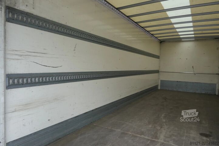 Koffer Renault D 12 | Dhollandia 1500Kg | 451659Km | 2019 | 12...