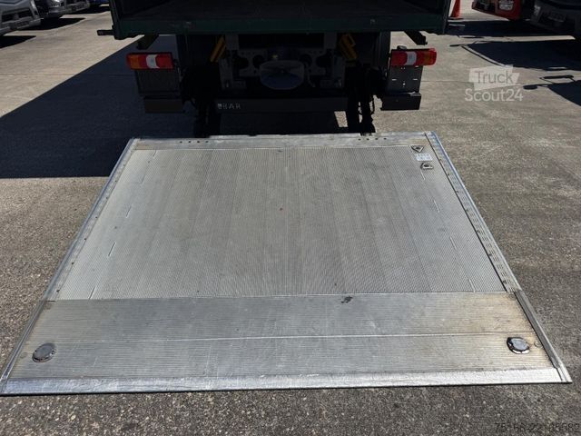Autocamion transport băuturi MERCEDES-BENZ ANTOS 2536 L Getränkekoffer 7,40 m LBW 2 T*LENK