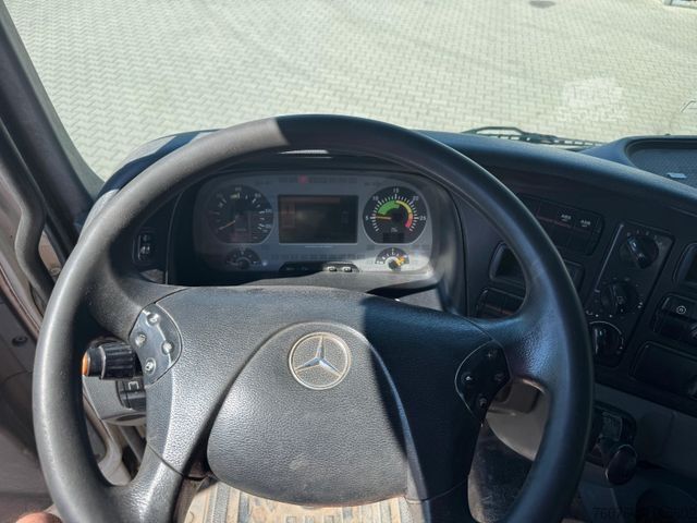 Betona maisītājmašīna kravas automašīna MERCEDES-BENZ MB Actros 3241 B 8x4/4 Liebherr HTM 904 Klima