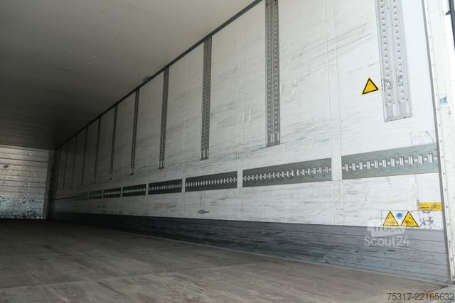 Kopperipuoliperävaunu SCHMITZ CARGOBULL SKO 24/ DOPPELSTOCK / ZURRLEISTE / LASI 12642 XL