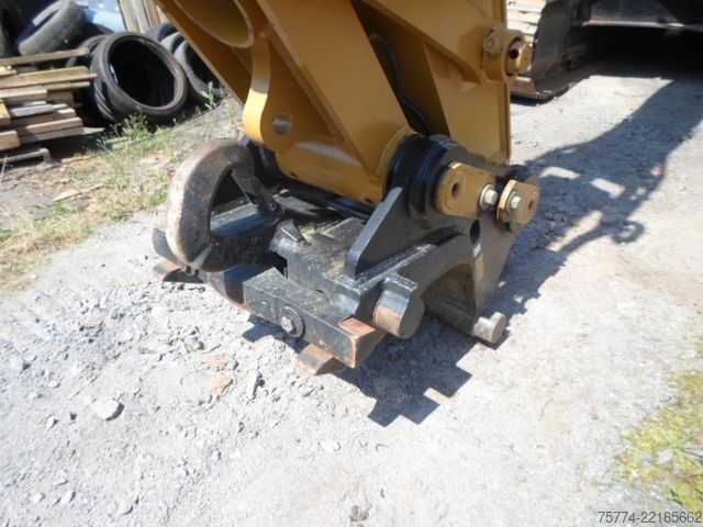 Vikšrinis ekskavatorius CATERPILLAR 330 FLN