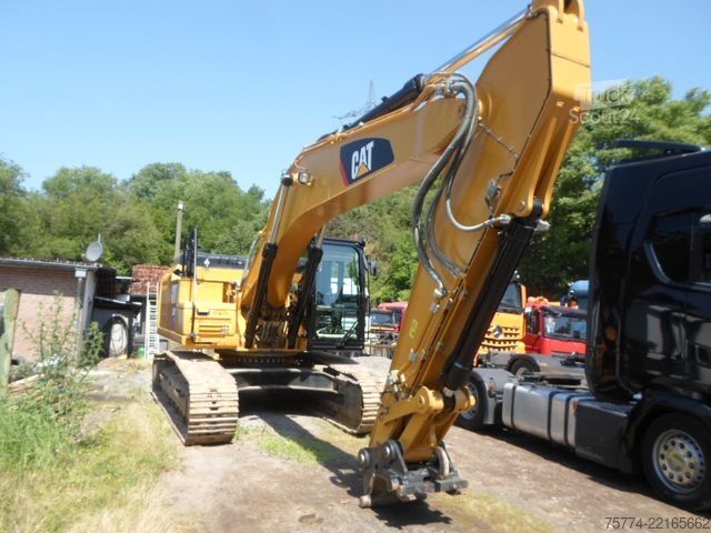 Vikšrinis ekskavatorius CATERPILLAR 330 FLN