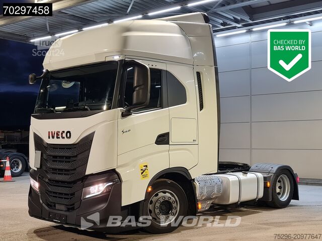 Volume SCM Iveco S-Way 460 4X2 Retarder Standairco Mega 2xTanks ...