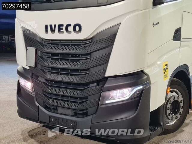 Volume SCM Iveco S-Way 460 4X2 Retarder Standairco Mega 2xTanks ...