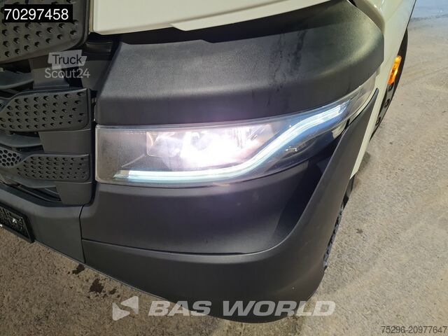 Volume SCM Iveco S-Way 460 4X2 Retarder Standairco Mega 2xTanks ...