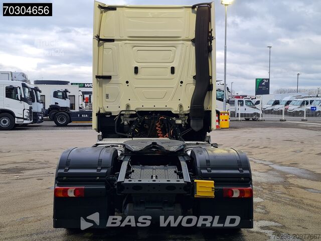 Standard-SZM Mercedes Actros 1845 4X2 GigaSpace 2xTanks Retarder Mirr...