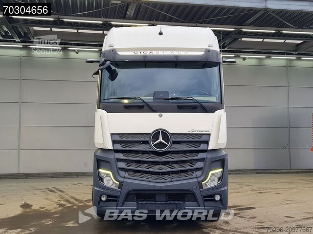 Standard-SZM Mercedes Actros 1845 4X2 GigaSpace 2xTanks Retarder Mirr...