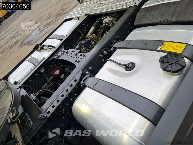 Standard-SZM Mercedes Actros 1845 4X2 GigaSpace 2xTanks Retarder Mirr...