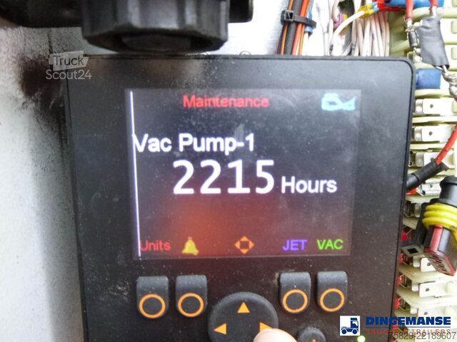 Aspirateur de boues Volvo FL 4x2 Vacuum truck Whale 8.1 m3