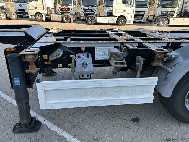Контейнерні перевезення Renders Euro 800 / Multi Container Chassis / 20-30-40-4...