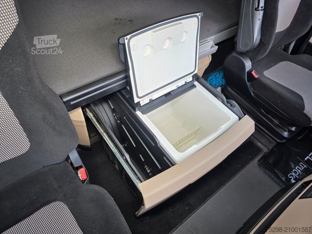 Standaard trekker MAN TGX 18.500 4X2 BLS / Retarder