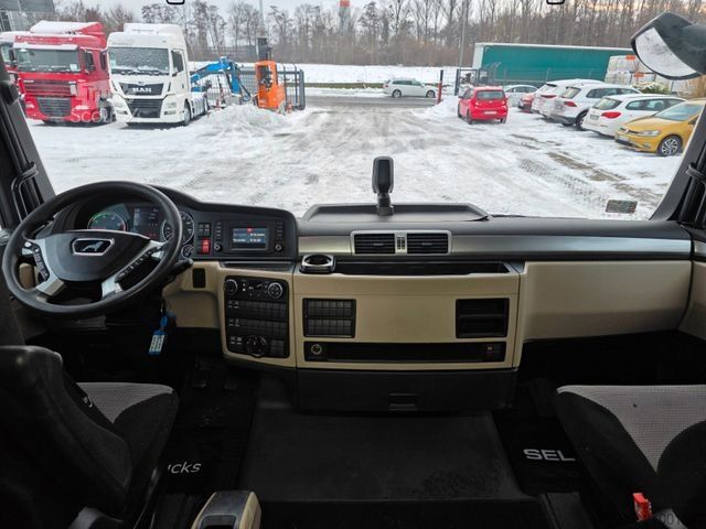 Standaard trekker MAN TGX 18.500 4X2 BLS / Retarder