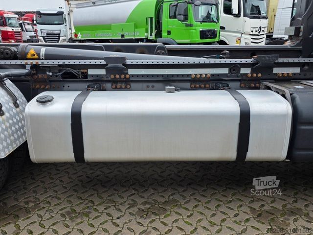 Haakarm vrachtwagen VOLVO FH 500 / Meiller Kipper / Lenkachse / Liftachse