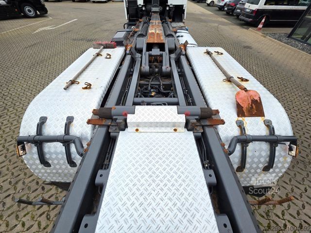 Haakarm vrachtwagen VOLVO FH 500 / Meiller Kipper / Lenkachse / Liftachse