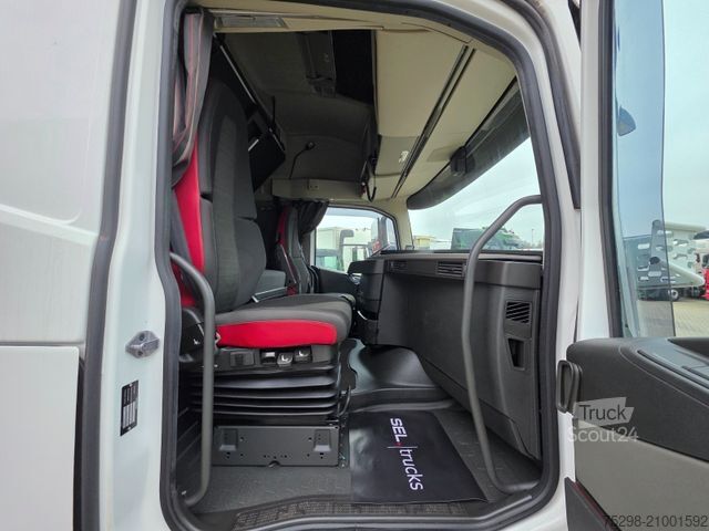 Haakarm vrachtwagen VOLVO FH 500 / Meiller Kipper / Lenkachse / Liftachse