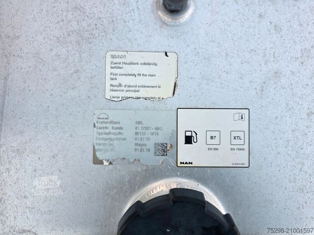 Volume trekker MAN TGX 18.460 4X2 LLS-U / Retarder / 2 Tanks