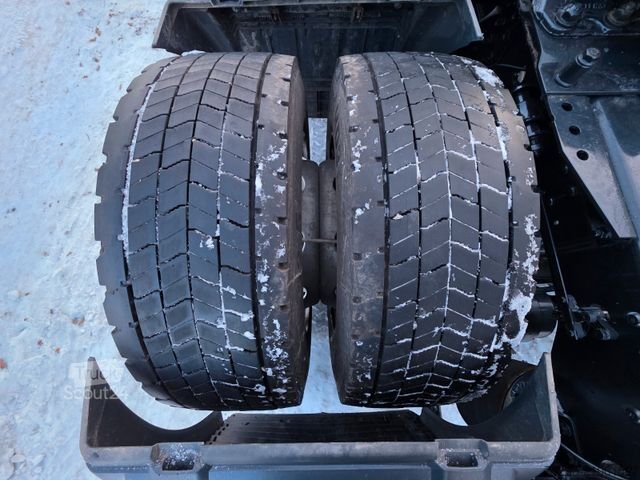 Volume trekker MAN TGX 18.460 4X2 LLS-U / Retarder / 2 Tanks