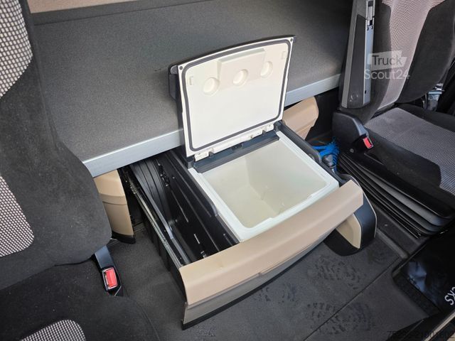 Standaard trekker MAN TGX 18.500 4X2 BLS / Retarder / 2 Tanks